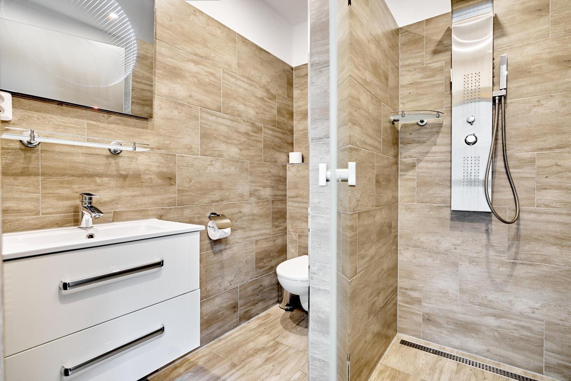 Apartmany Svatosske Skaly 洛克特 外观 照片